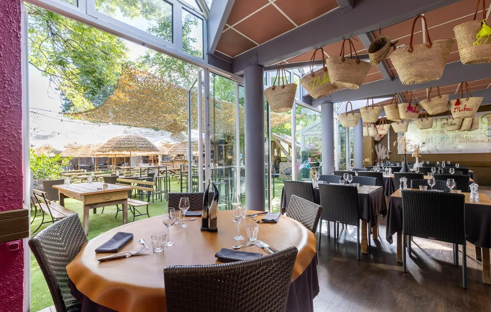 Hotel-Restaurant Logis L'Aubrac Laguiole